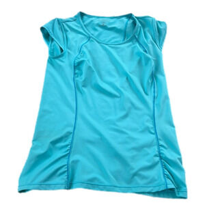 🌿Athleta blue short-sleeved SPF 50 sun shirt size XS🌿